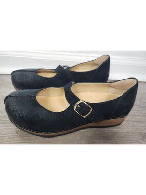 Dansko Women's Sz. 38 Mika Mary Jane Black Suede Walking Shoes